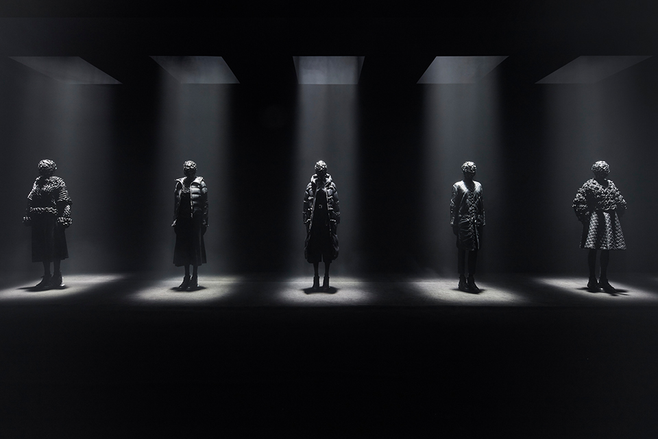 二宮啓が手がける「6 モンクレール ノワール ケイ ニノミヤ」が7月25日