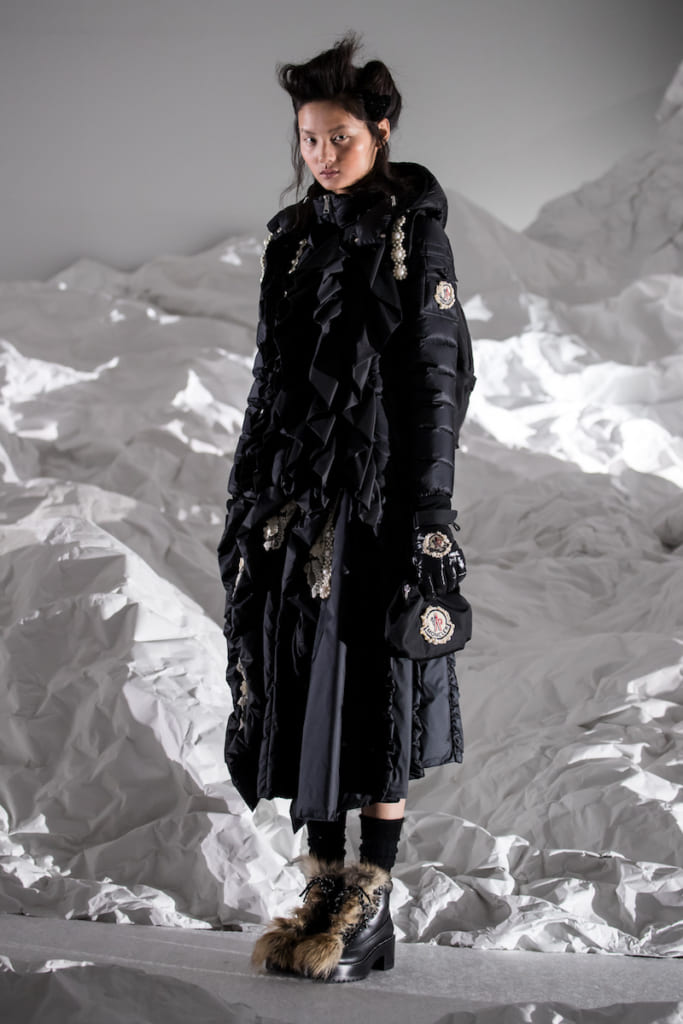 Moncler Geniusのコレクション第5弾となる4 Monlcer Simone Rochaが 