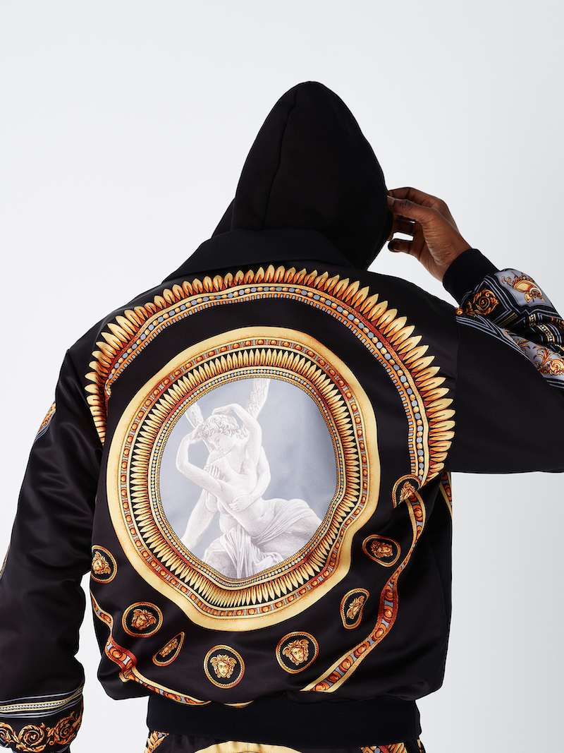 kith x versace キス ヴェルサーチ  ハイブランド フーディ身幅605am