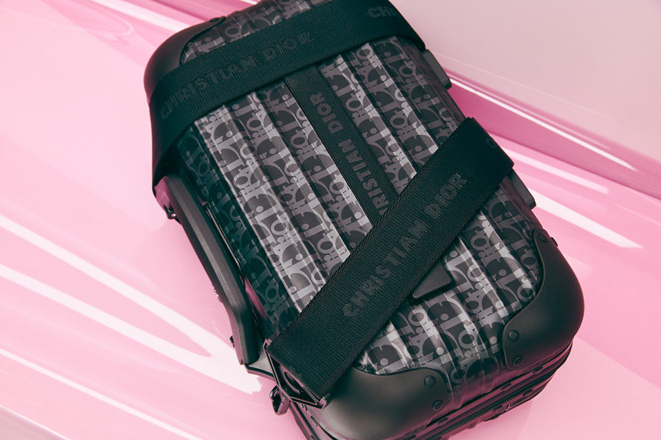 DIOR x RIMOWAのコラボモダンラグジュアリーな旅 | HIGHSNOBIETY.JP