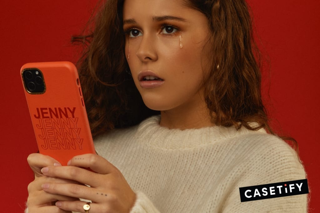 Casetify 刻印 パーソナライズ可能なレザーコレクション発売 Highsnobiety Jp ハイスノバイエティ