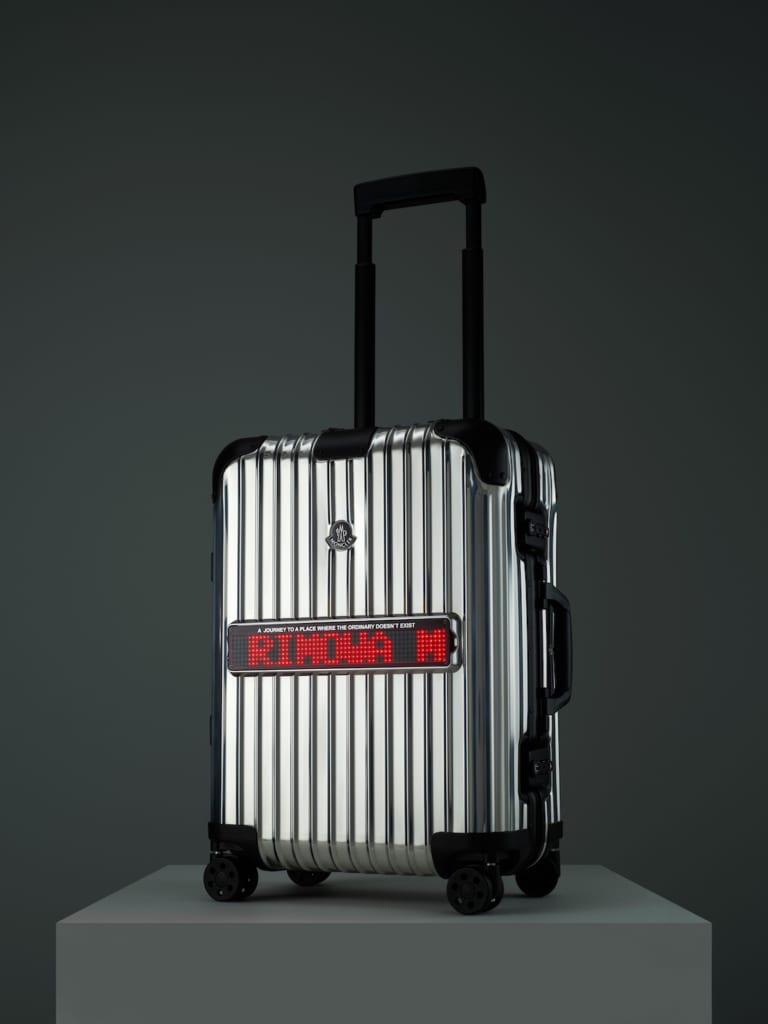 RIMOWA×MONCLER、鏡のような表面のコラボスーツケース発表 ...