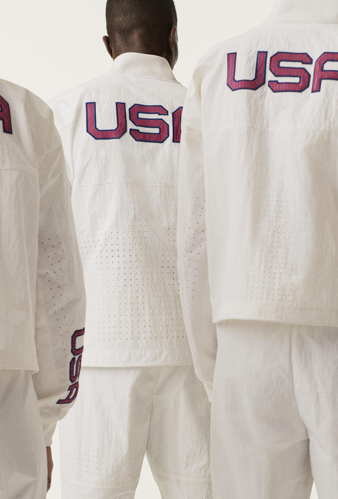 Nike、環境に配慮した「チームUSA」メダルスタンドコレクション発表 