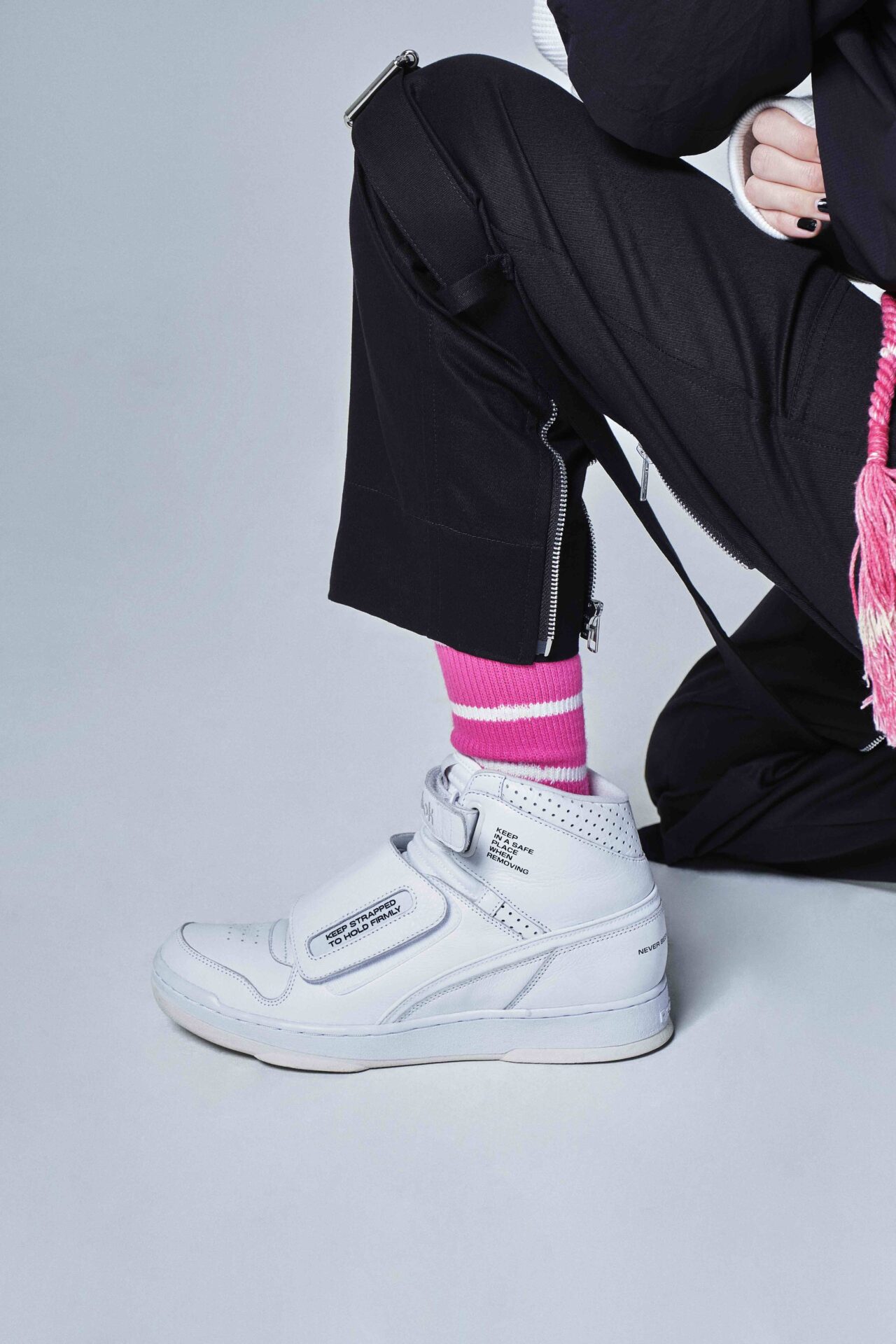 Reebok x MOUNTAIN RESEARCH、コラボ第2弾「ALIEN STOMPER」発売