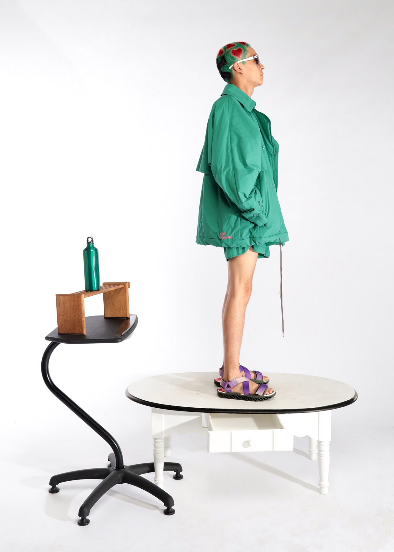 CAMPER、ベルンハルト・ウィルヘルムとのコラボシューズ発売