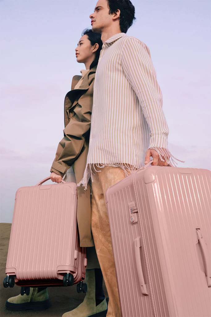 RIMOWA ESSENTIAL CABIN 36L Desert Rose - daterightstuff.com