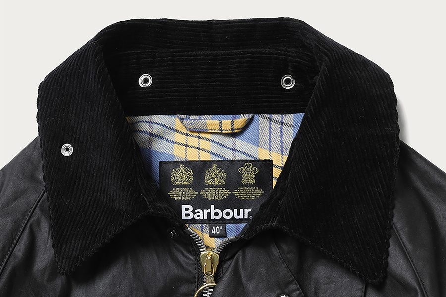 UNUSED、Barbour別注コート発売 オリジナルの歪みチェック柄を裏地に 