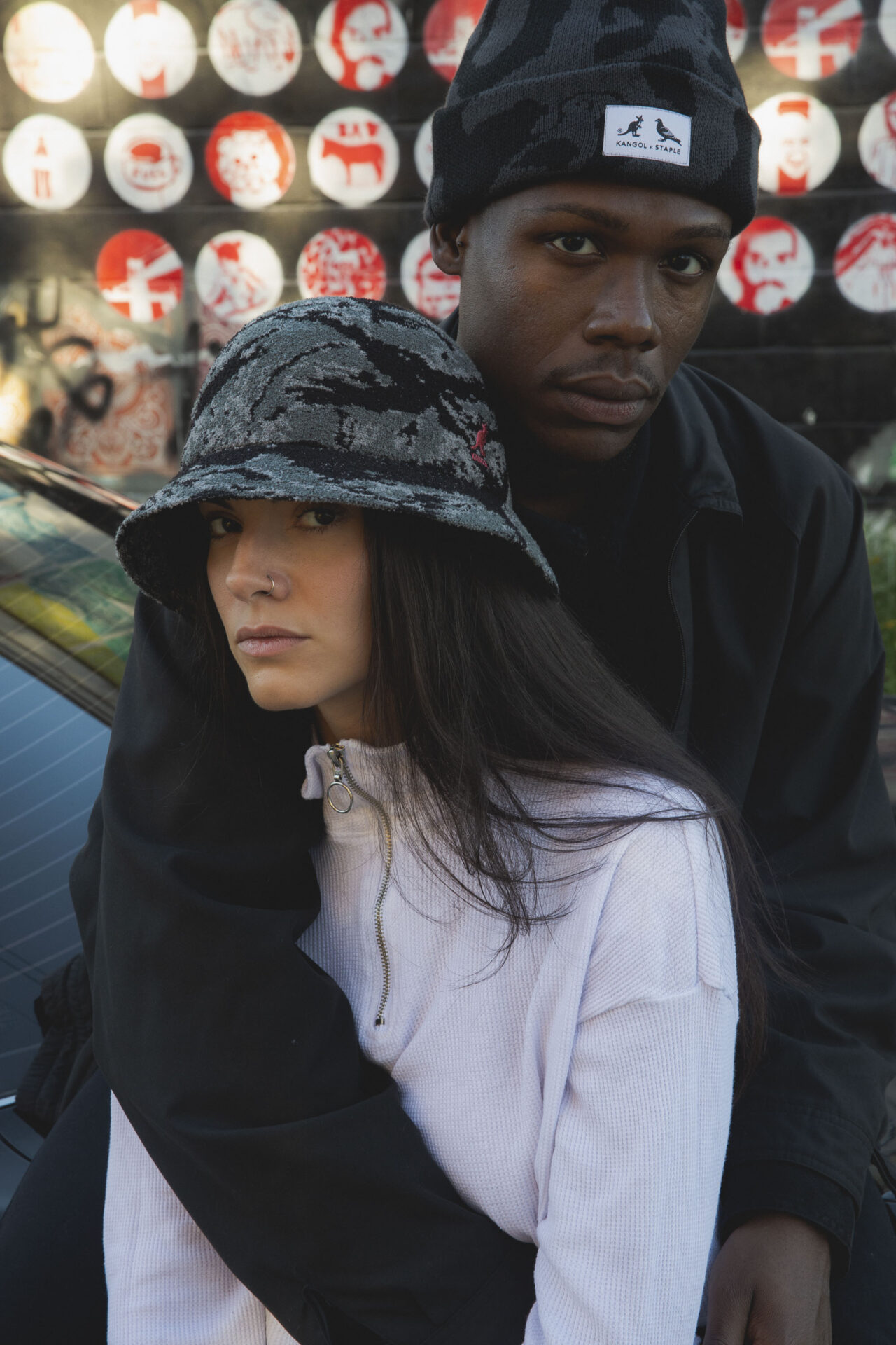 カンガルーとピジョンでデザイン KANGOL×STAPLE新作アイテム発売