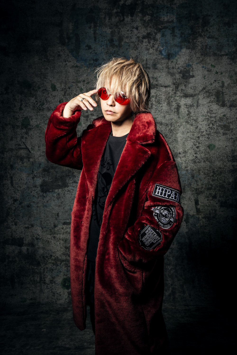 HYDE、中国ブランドとコラボアイテム発売 世界100着限定品も ...