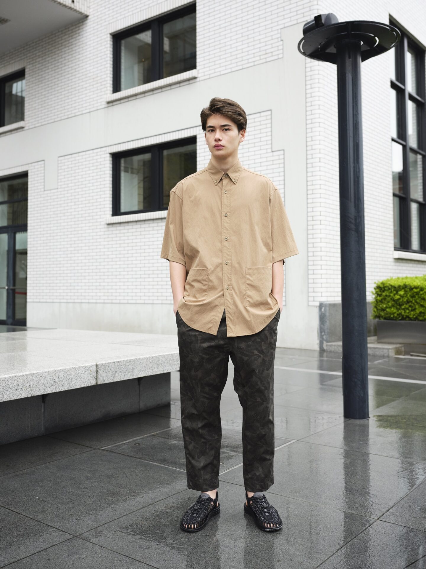 KEEN、国内3セレクトショップとコラボした新作サンダル発売