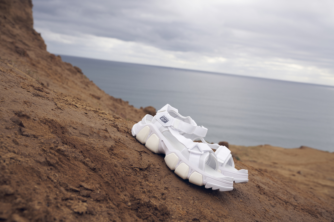 前シーズンモデルをアップデート Onitsuka Tigerから新作サンダル発売