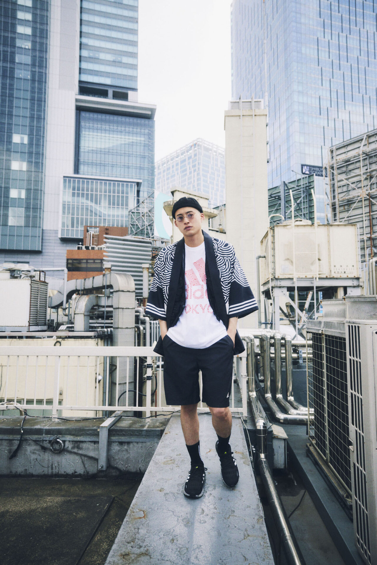 円のグラフィックが踊る adidasコラボコレクション | HIGHSNOBIETY.JP