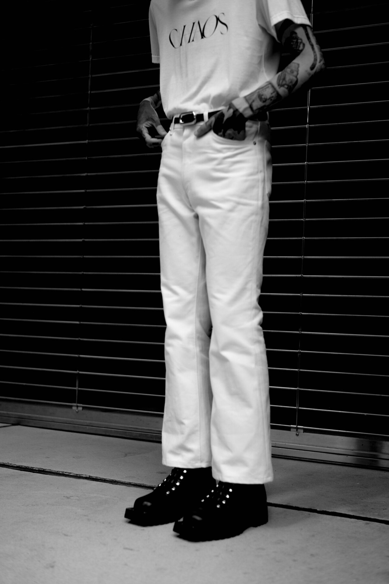 JOHN LAWRENCE SULLIVAN新色フレアデニム発売 完売カラーも