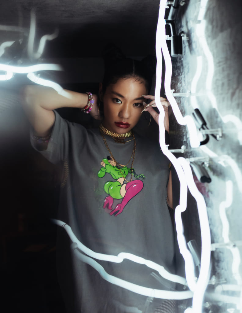 Awich×FAFI コラボTシャツを数量限定発売 | HIGHSNOBIETY.JP（ハイスノバイエティ）