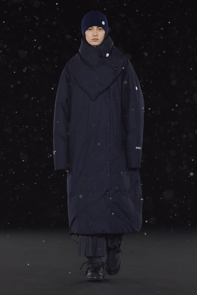 タイムセール【特価】 moncler hyke コラボ　TEDDY MAN L