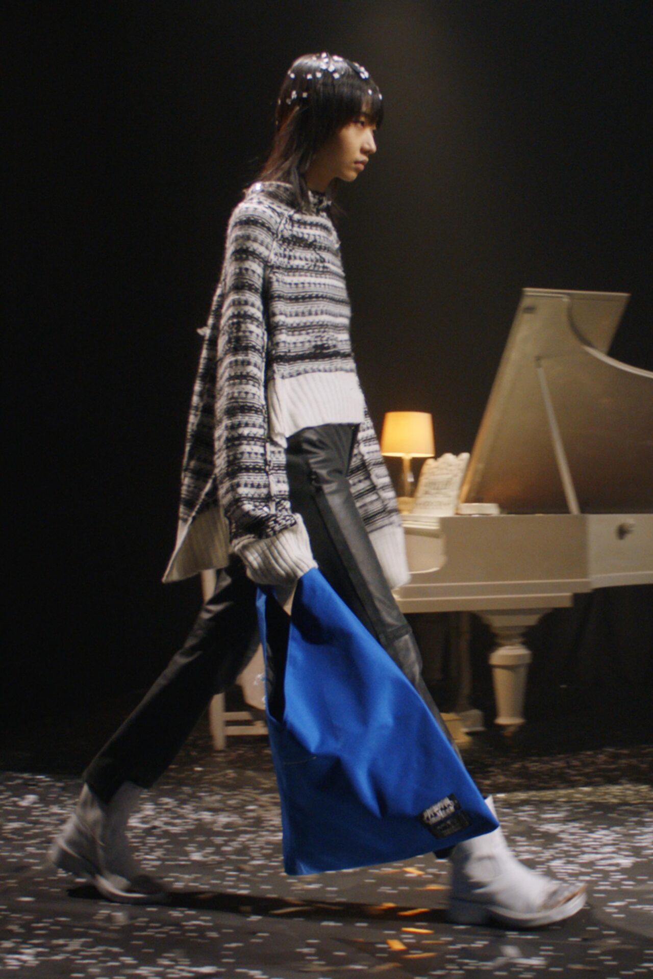 MM6 Maison MargielaとEASTPAKがコラボ 完全リバーシブルの