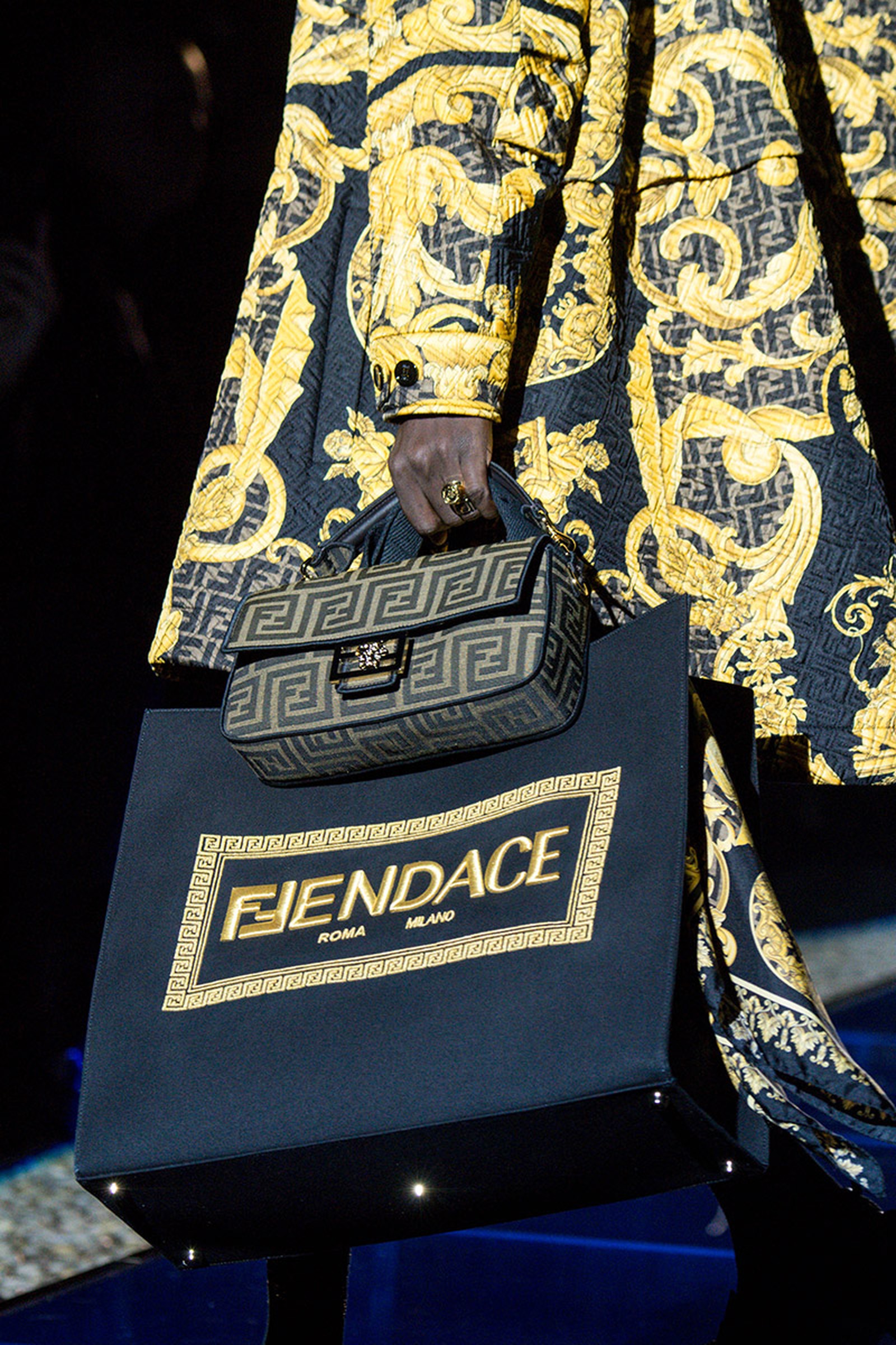 フェンディ ヴェルサーチ FENDI VERSACE コラボ ロゴ ベルト-