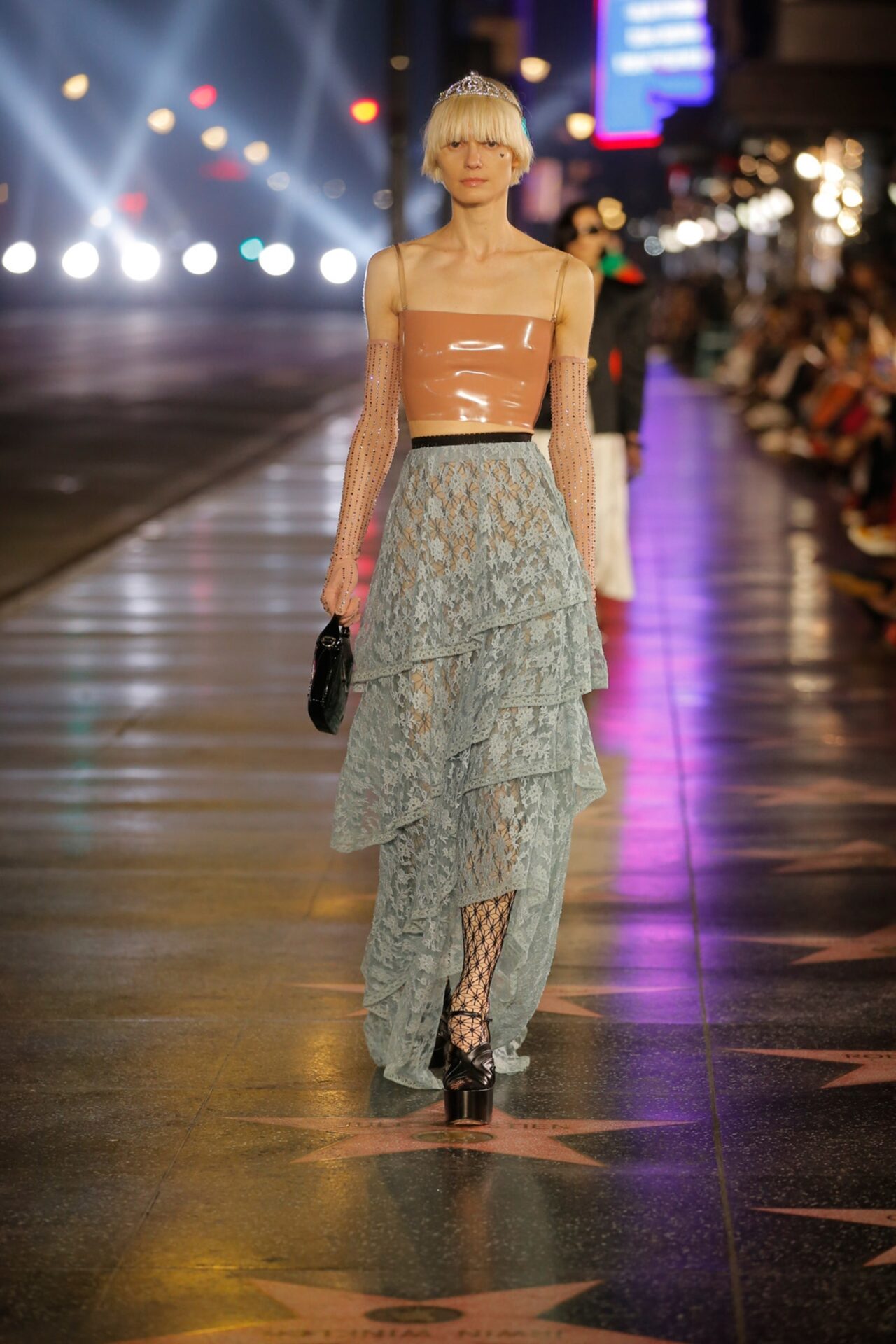 Gucci！グッチ！シースルーカットソー！美品！ シースルー GUCCI(グッチ) トップス(レディース) - 海外通販のBUYMA