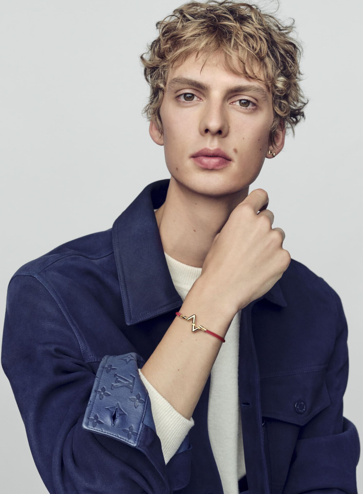 コレクション Louis Vuitton | THE FIFTH COLLECTION LOUIS VUITTON、「LV ヴォルト」コレクションから新作を発表