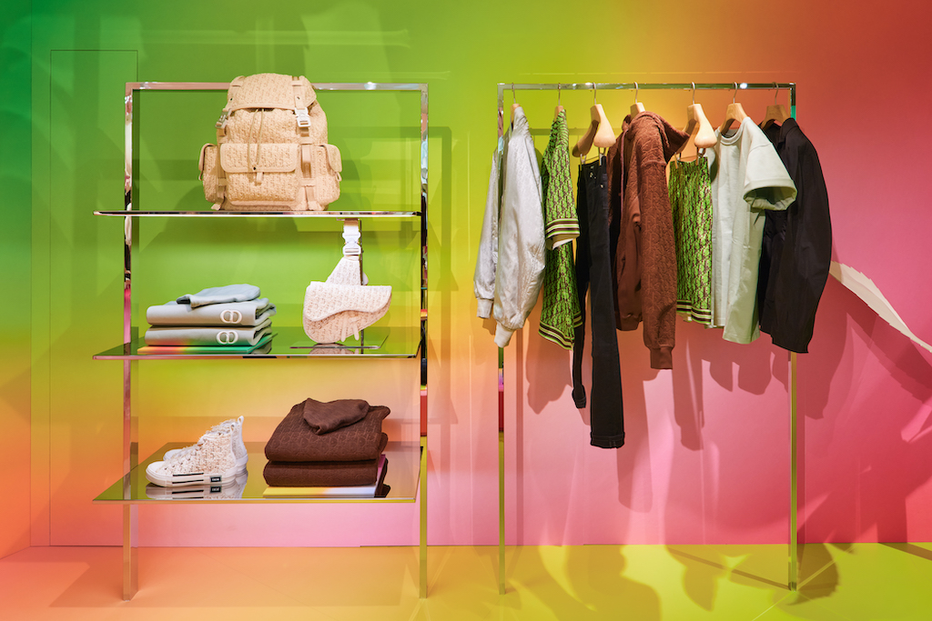 DIOR サマーコレクションにフォーカスしたポップアップを東京・神宮前