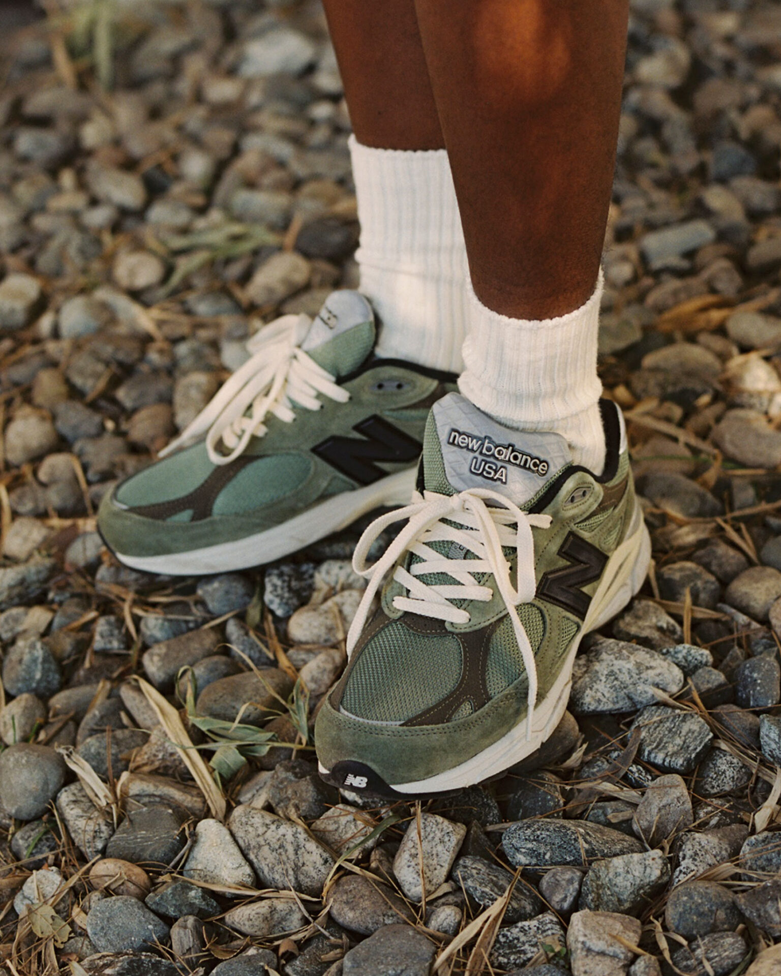 JJJJound × New Balance 990v3 “Olive” 発売 | HIGHSNOBIETY.JP
