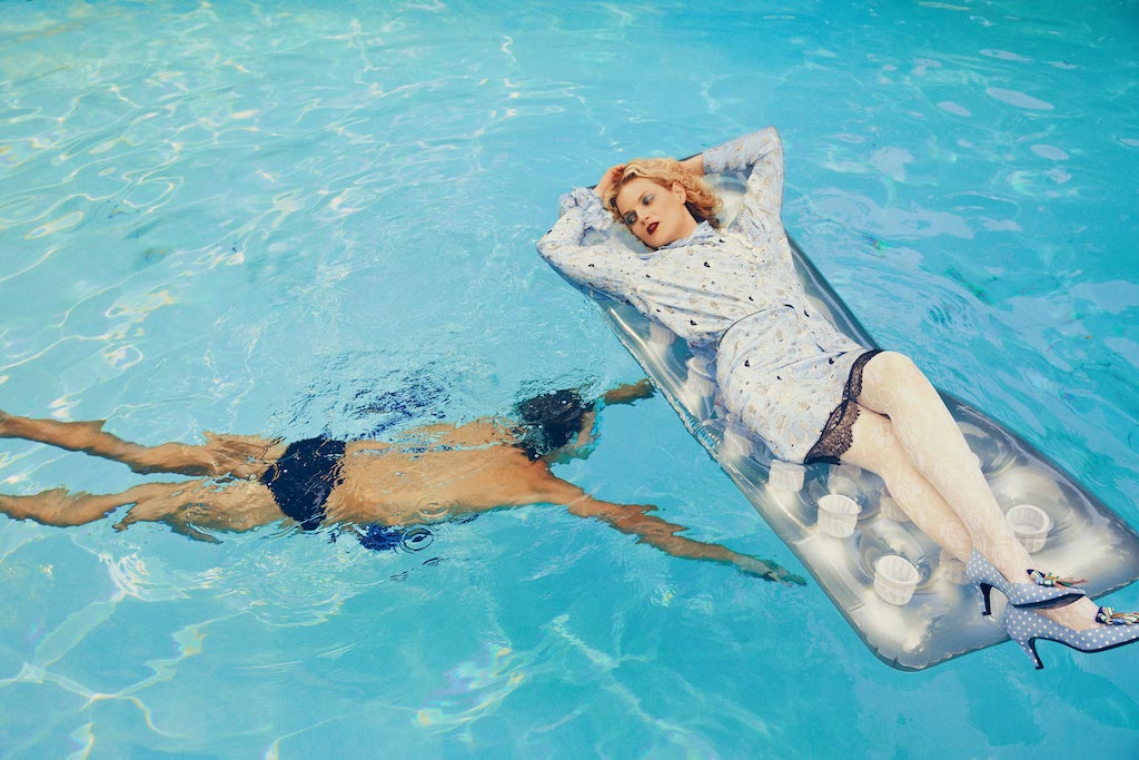 【サイズxs】 メゾンキツネ　オランピア・ル・タントレーナー メゾン キツネからオランピア・ル・タン手掛けるウェア、彼女と