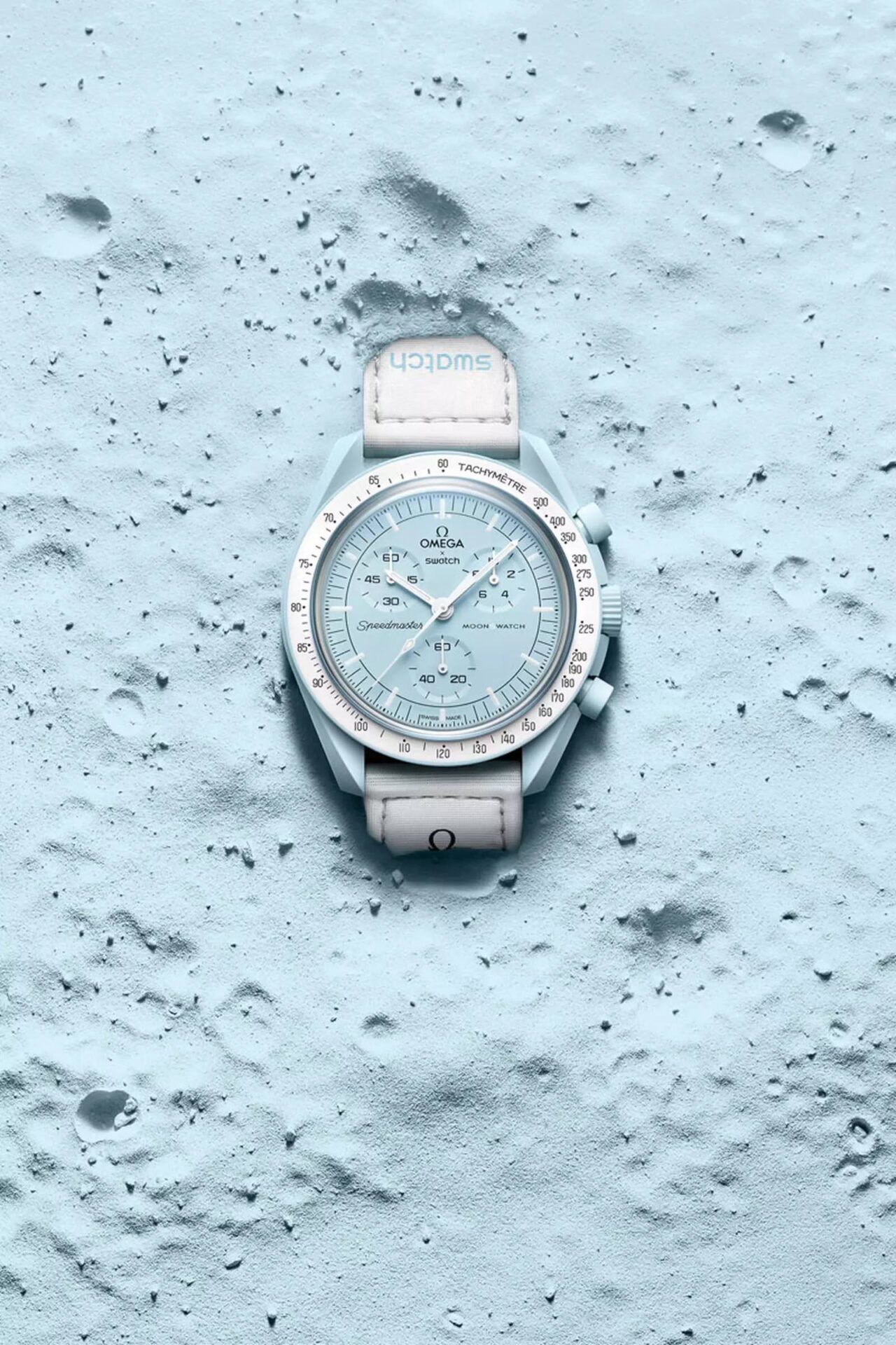 OMEGAのSPEEDMASTER、NASAは月へ、Swatchは銀河へ | HIGHSNOBIETY.JP