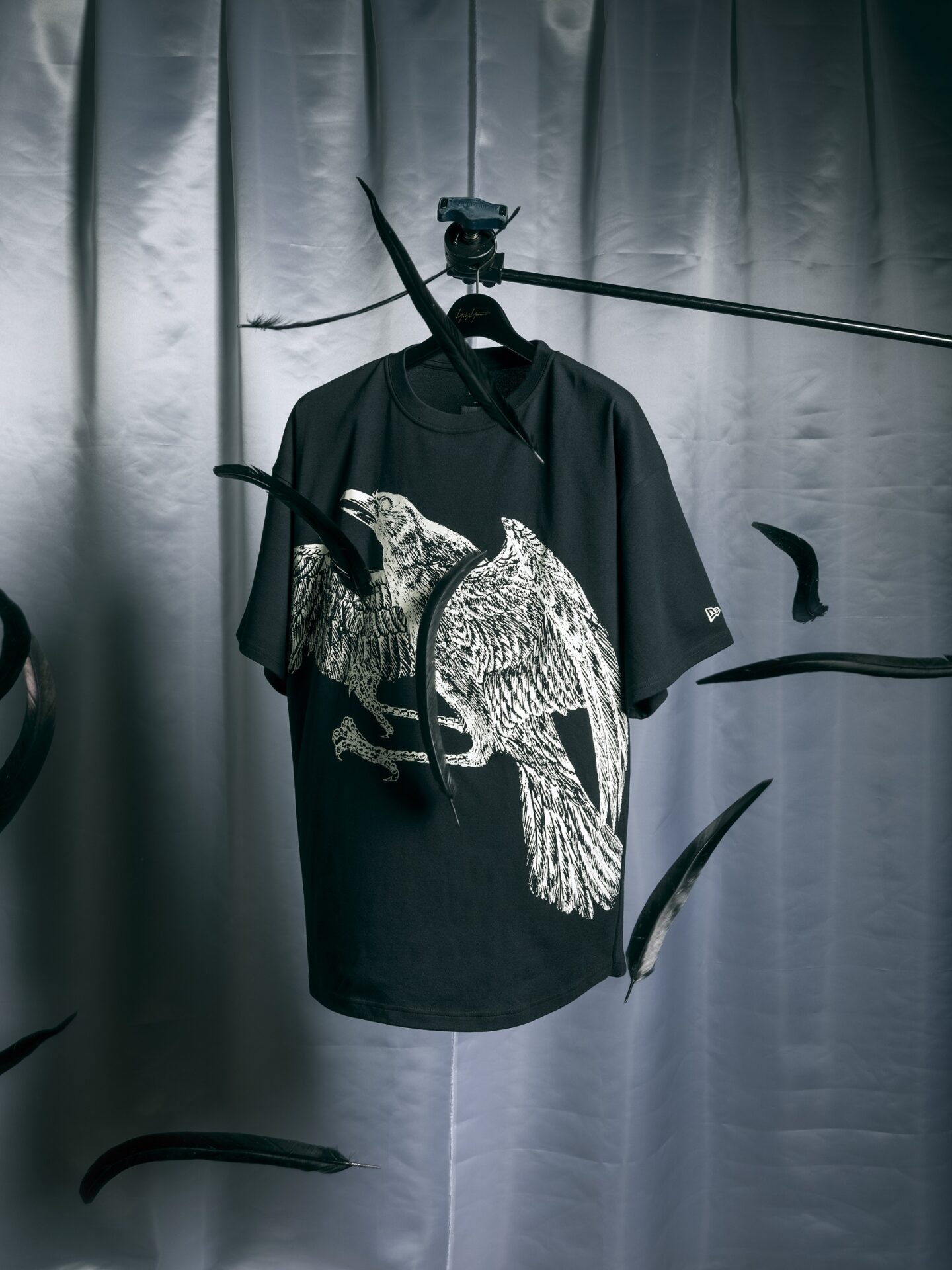 か*ぷ様 ヨウジヤマモト NEW ERAコラボカラス刺繍 ナイロンジャケット X か*ぷ様 ヨウジヤマモト NEW ERAコラボカラス刺繍 ナイロンジャケット X