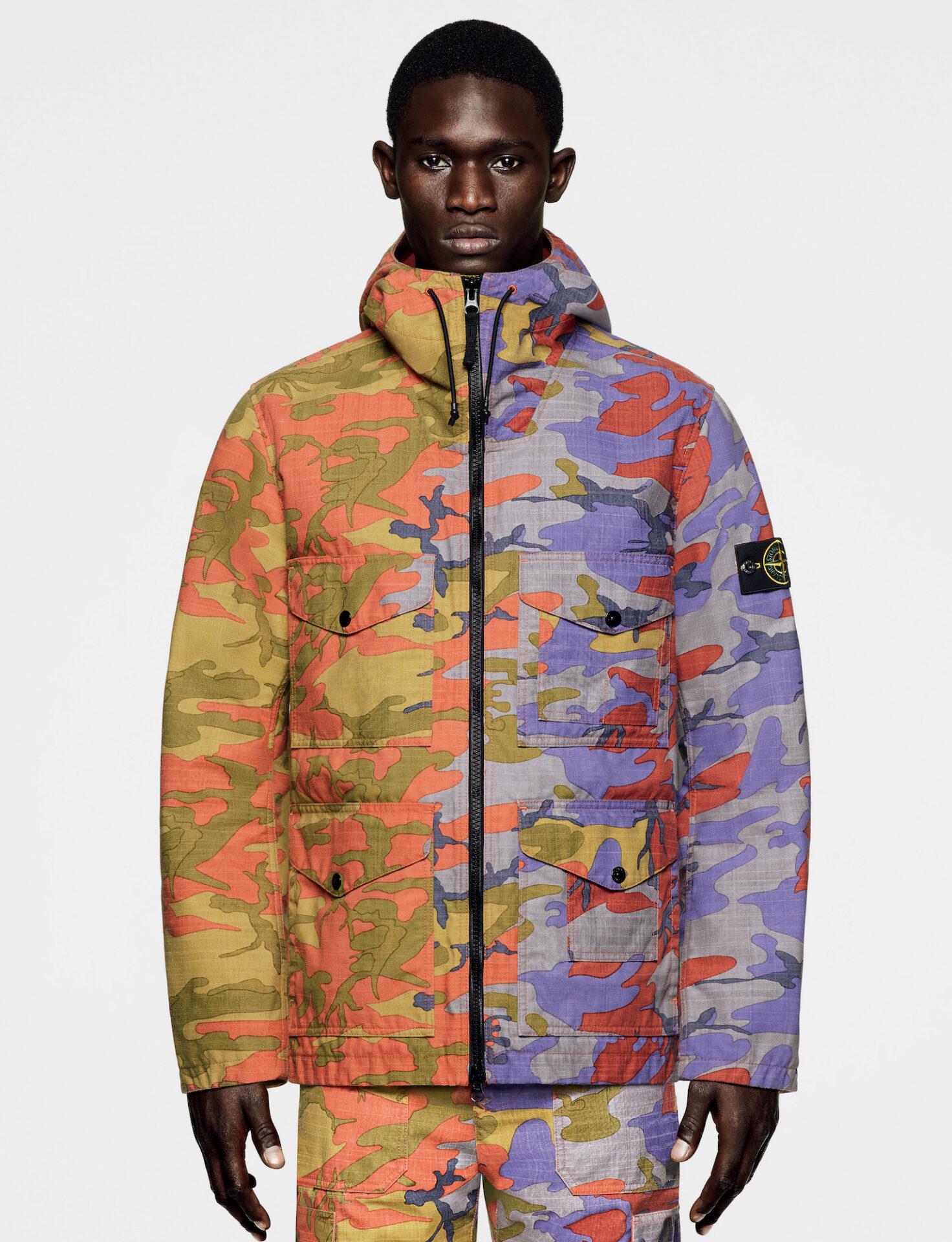 タ*シ様 Stone  ストーンアイランド バイカラー コットン セ STONE ISLAND 2022-23年秋冬コレクション発表 | HIGHSNOBIETY.JP