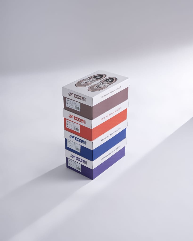 新品 kith box logo 時計 treats newbalance