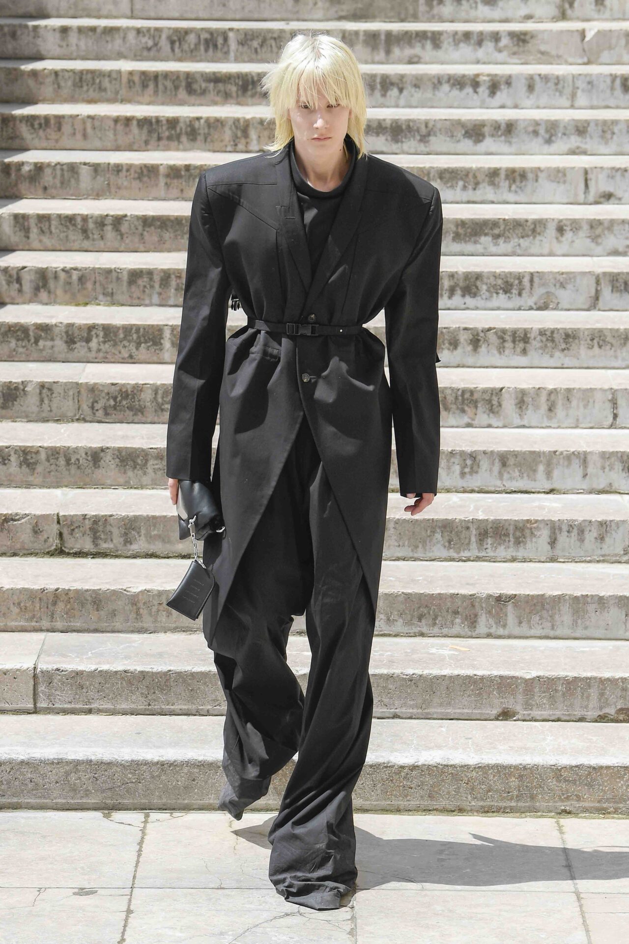 Rick-Owens-MEN-SS23-LOOK-5-