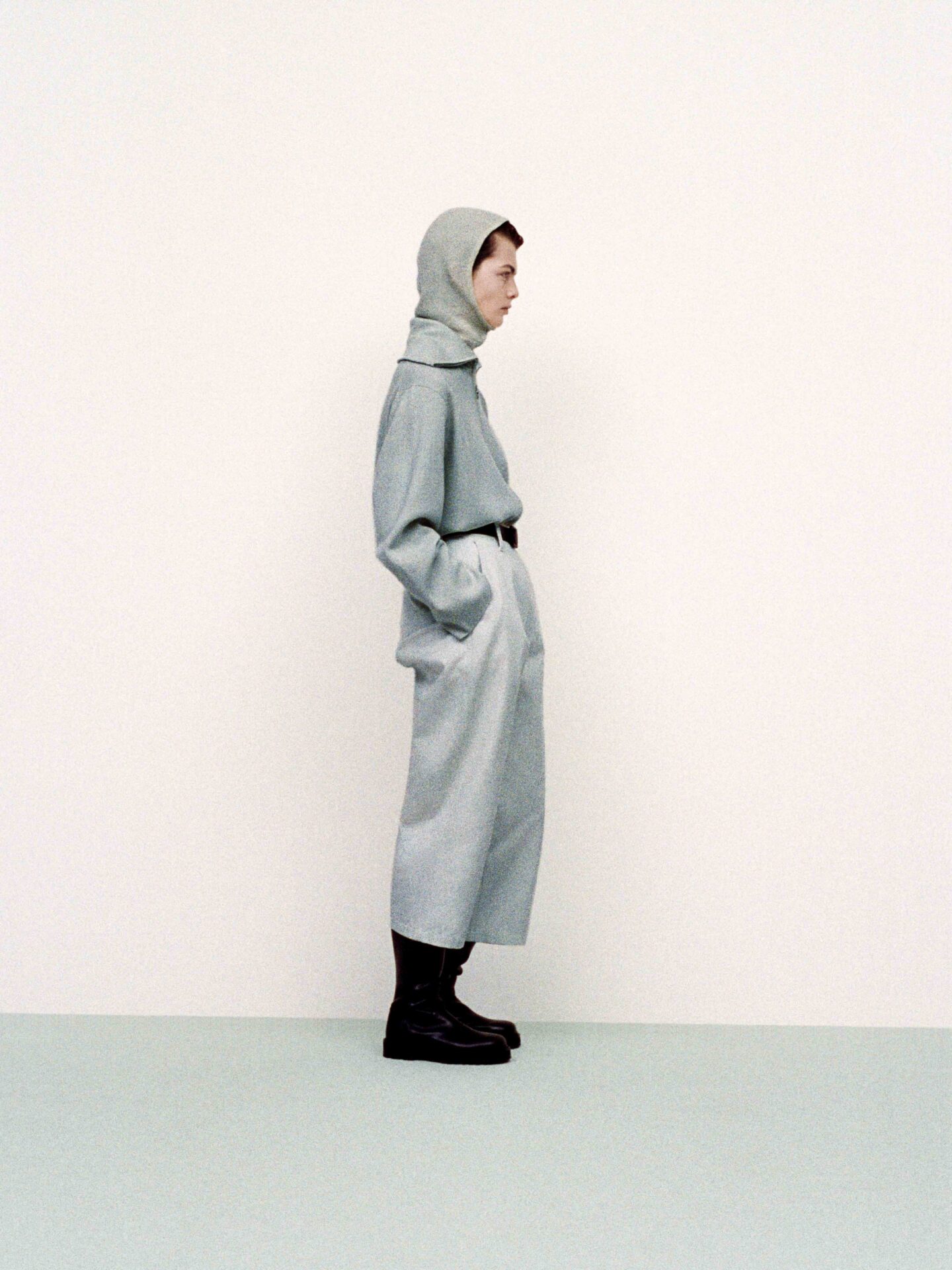 STUDIO NICHOLSON、2022年秋冬ウィメンズコレクション | HIGHSNOBIETY