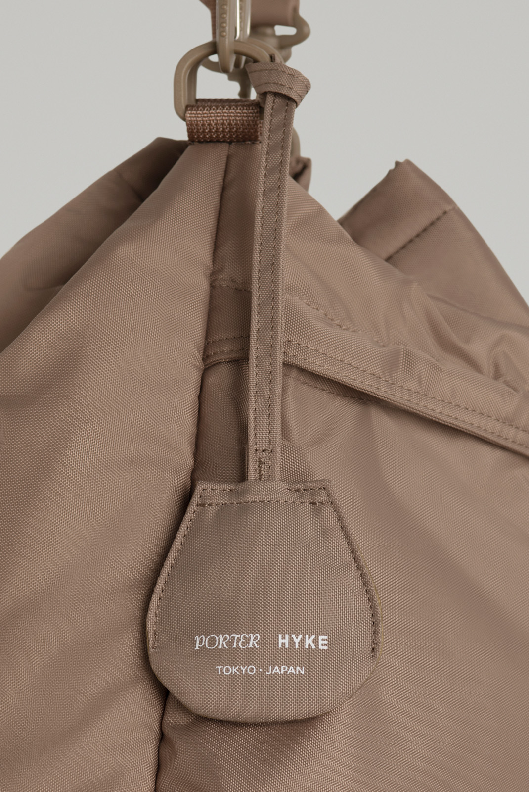 PORTER×HYKE 2022年秋冬コラボレーションライン登場 | HIGHSNOBIETY.JP