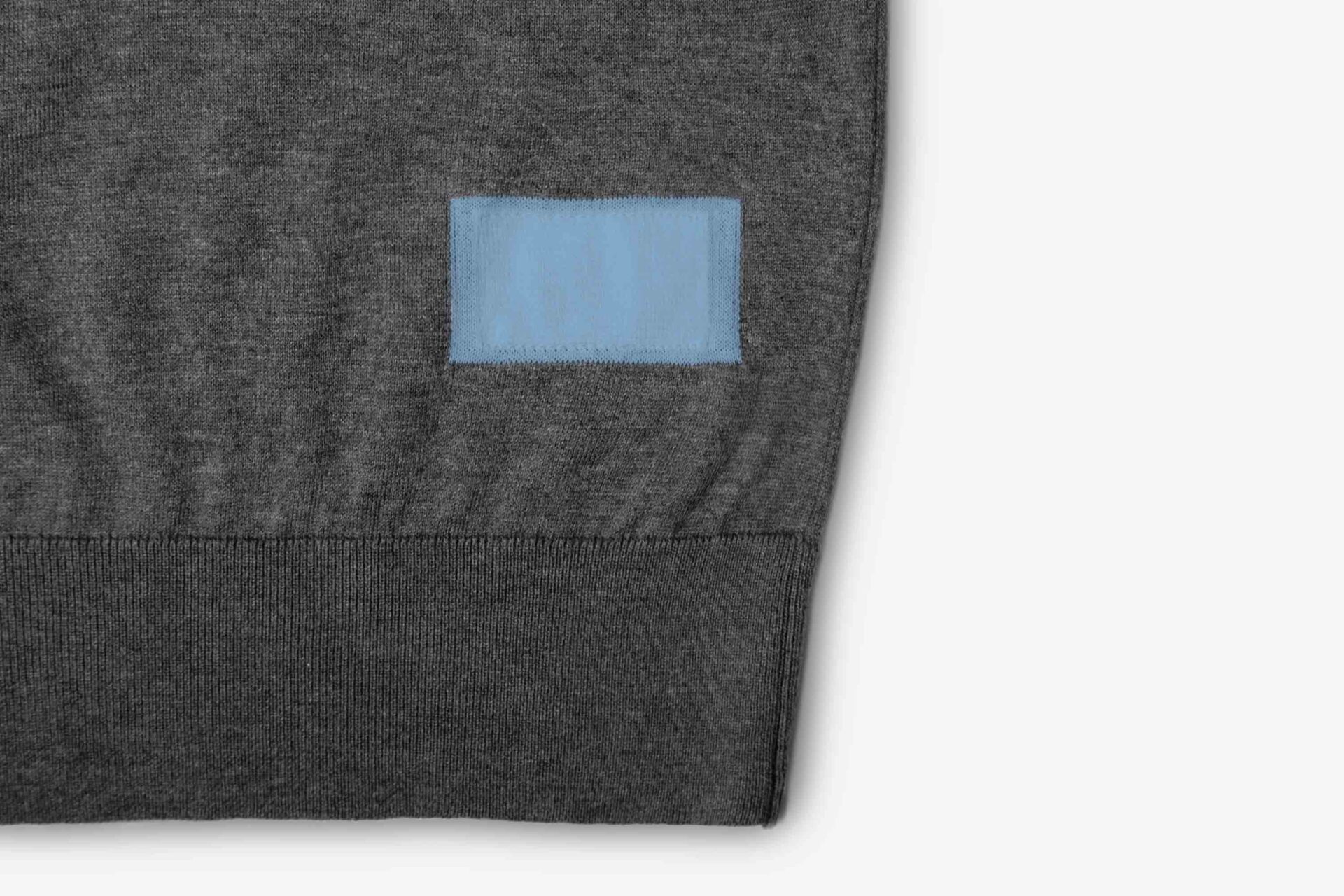 FRAGMENT DESIGN × JOHN SMEDLEY、SEQUELとのトリプルコラボ新作発売