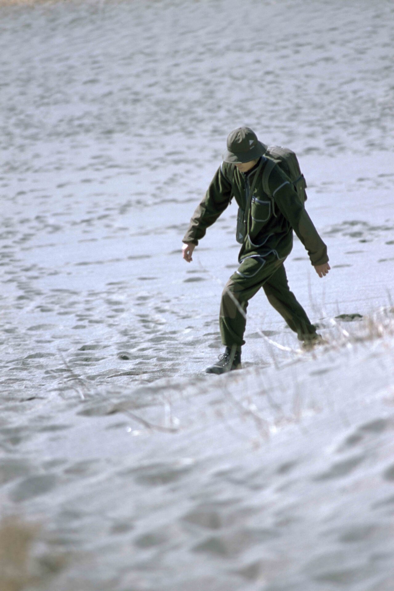 Barbour and wander オリーブ プルオーバー Barbour and wander オリーブ プルオーバー Barbour and wander