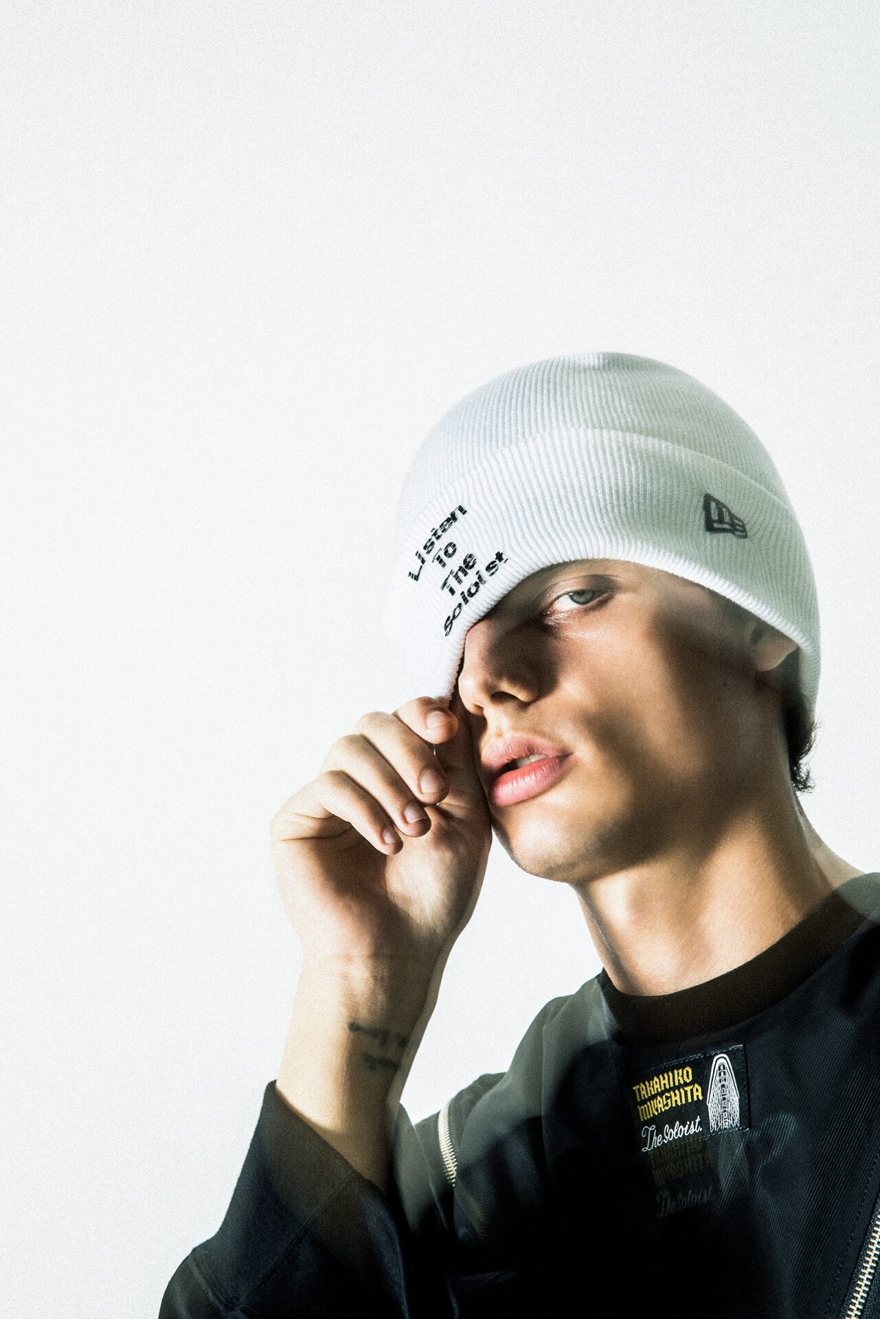 TAKAHIROMIYASHITATheSoloist. × New Era®、ニットキャップでの初