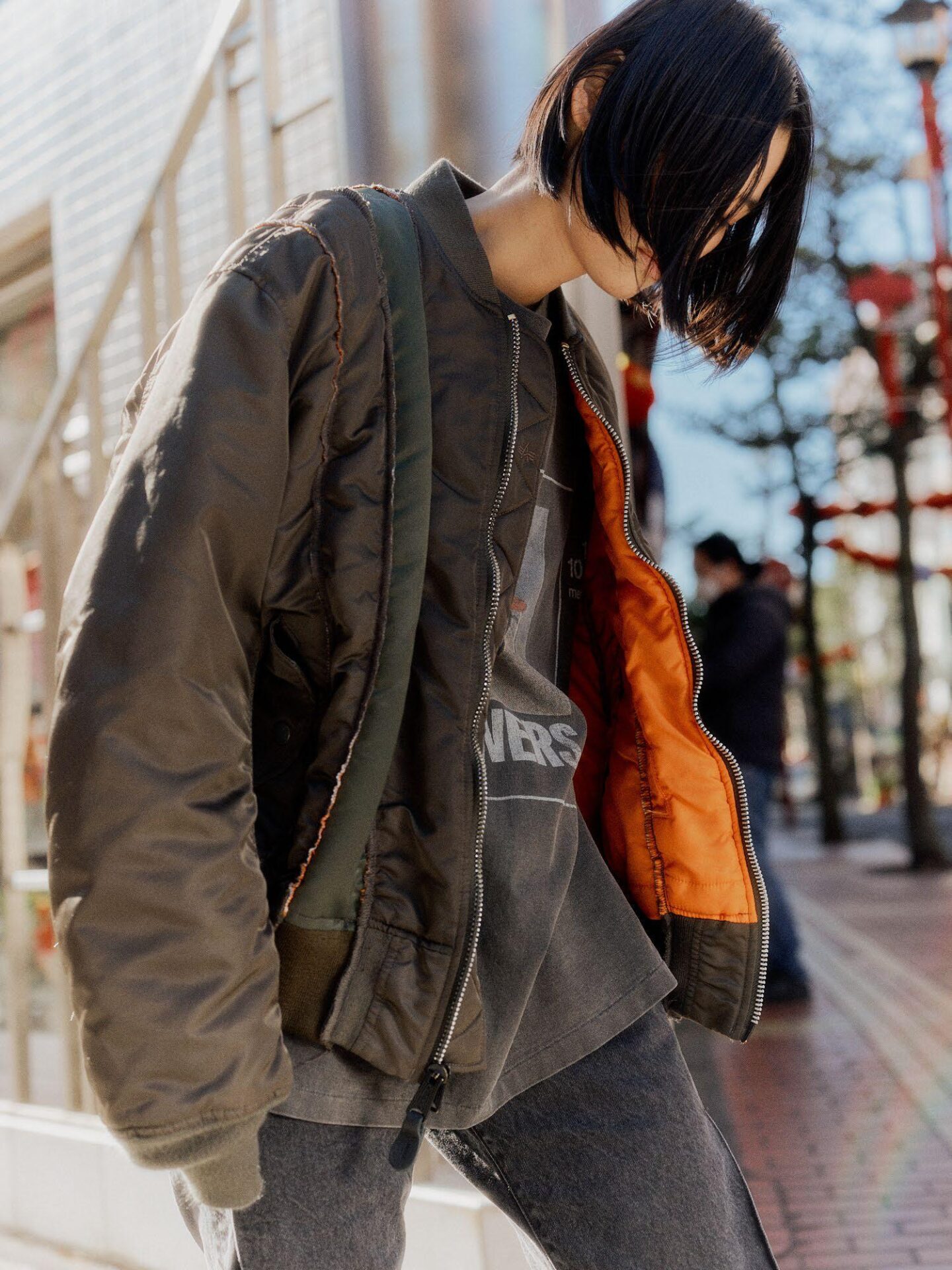 KURO、アルファ インダストリーズ公認のリメイクMA-1発売