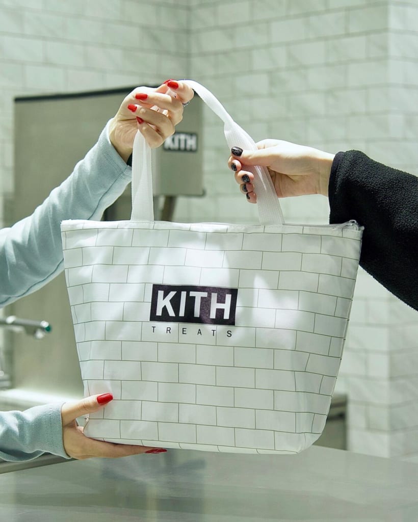 KITH adidas カバン 黒 - ボディーバッグ