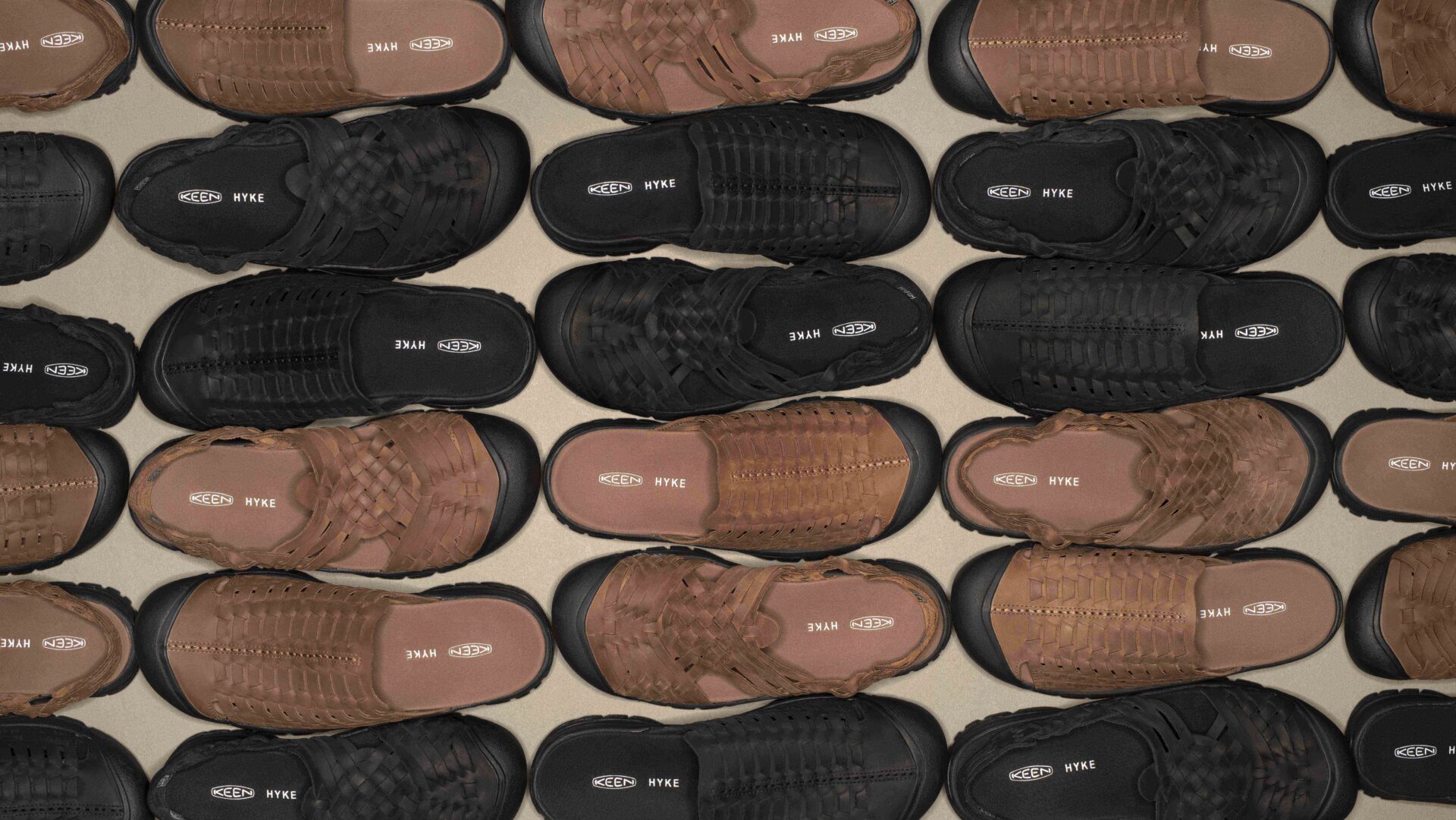 KEEN × HYKE、2023年春夏コラボアイテムを日本先行発売 | HIGHSNOBIETY