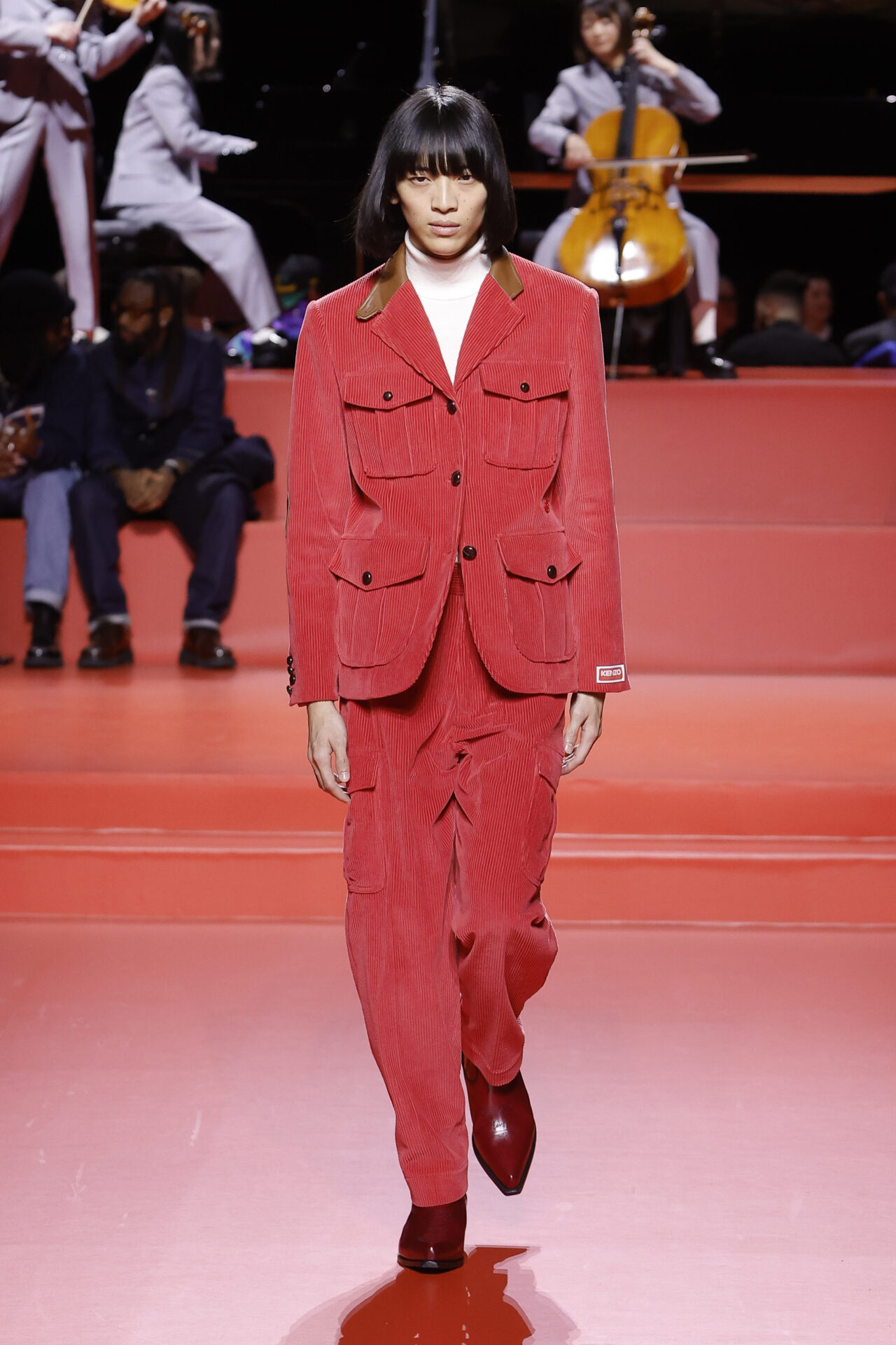 KENZO、2023年秋冬コレクションを発表。英国カルチャーや剣道着などに