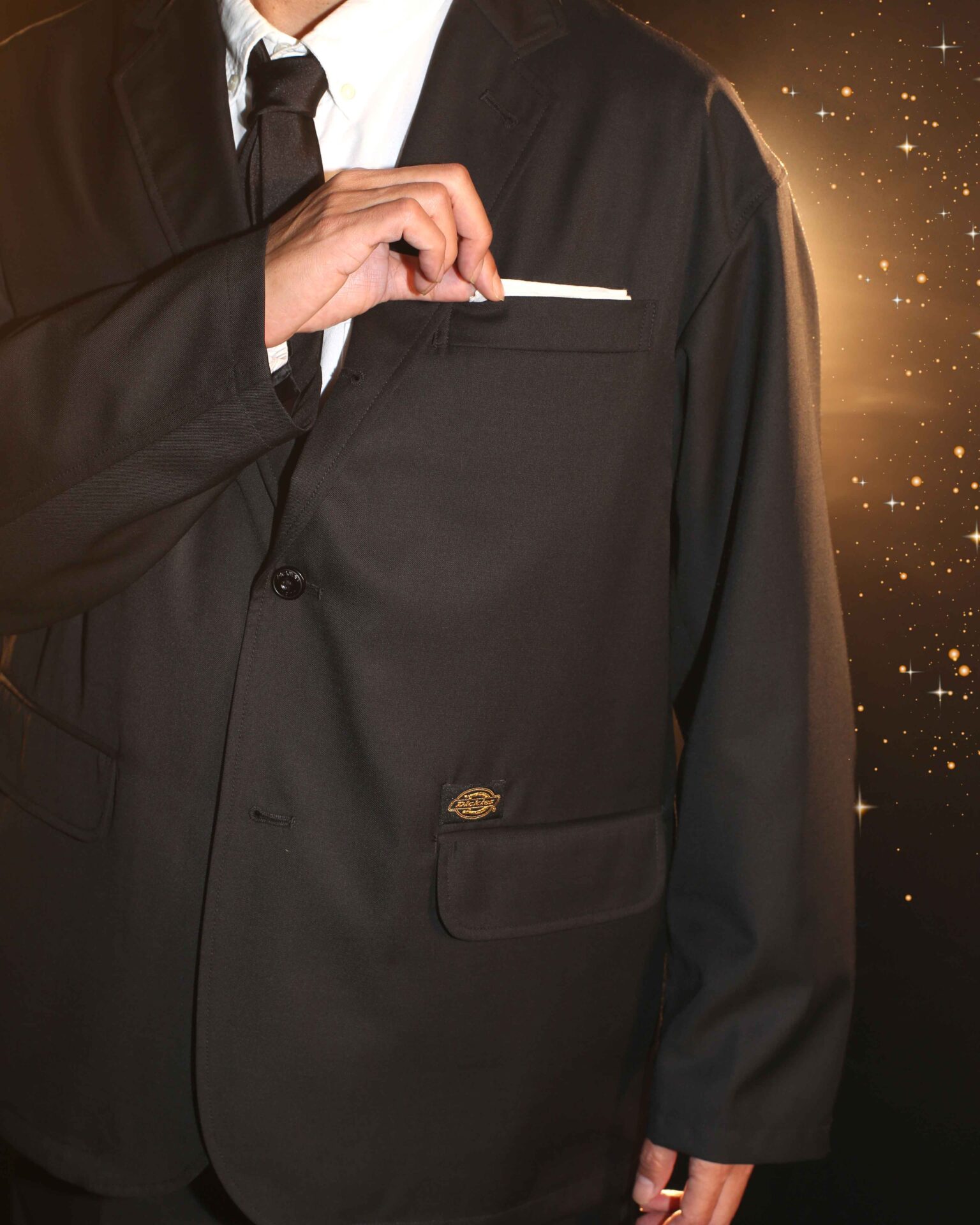 Dickies × TRIPSTER コラボスーツ発売 刺繍のイベントも