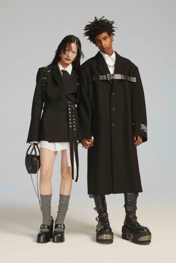 AMBUSH® 2023年秋冬コレクション | HIGHSNOBIETY.JP（ハイスノバイエティ）