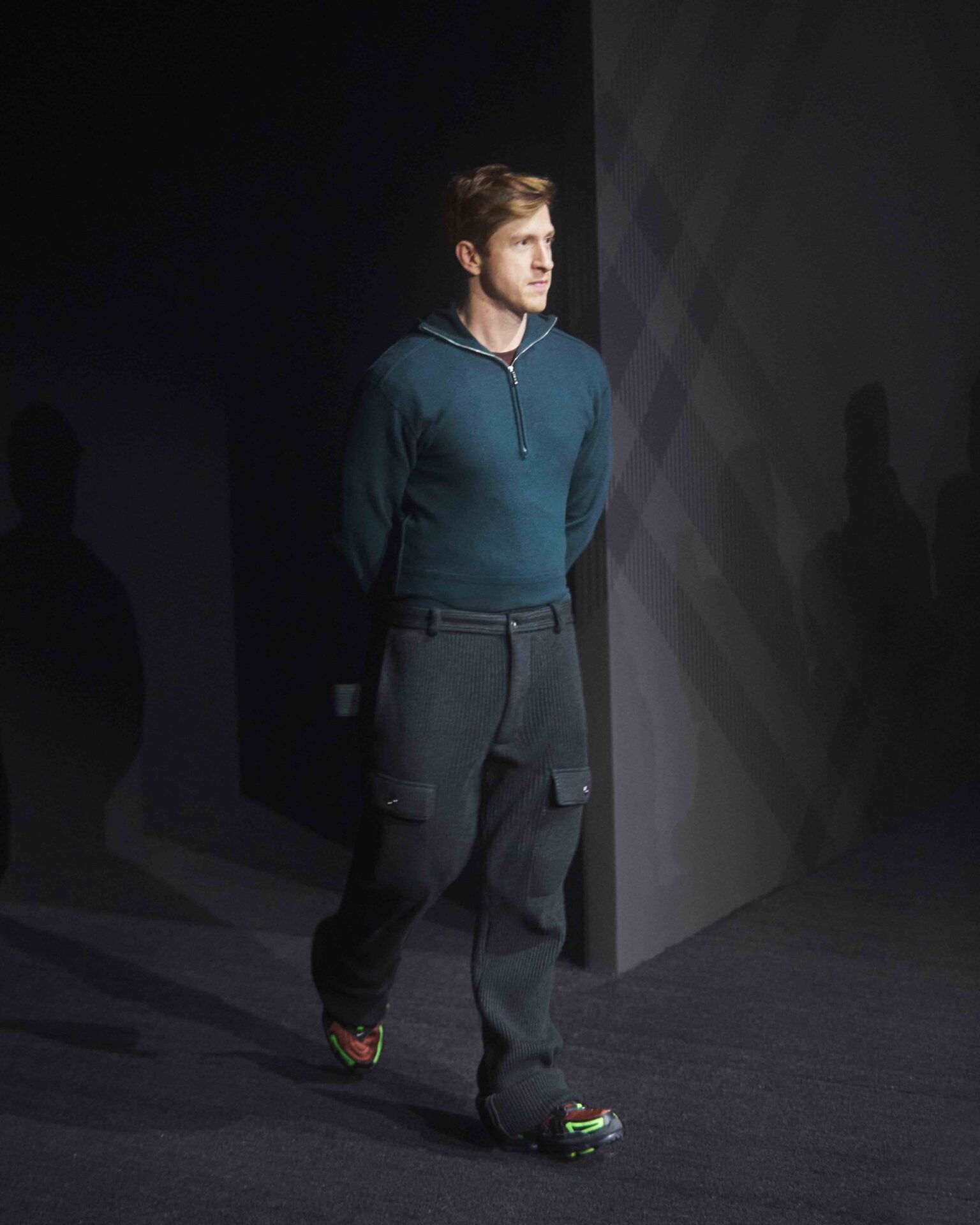 新生BURBERRY、ダニエル・リーによる初コレクションを発表