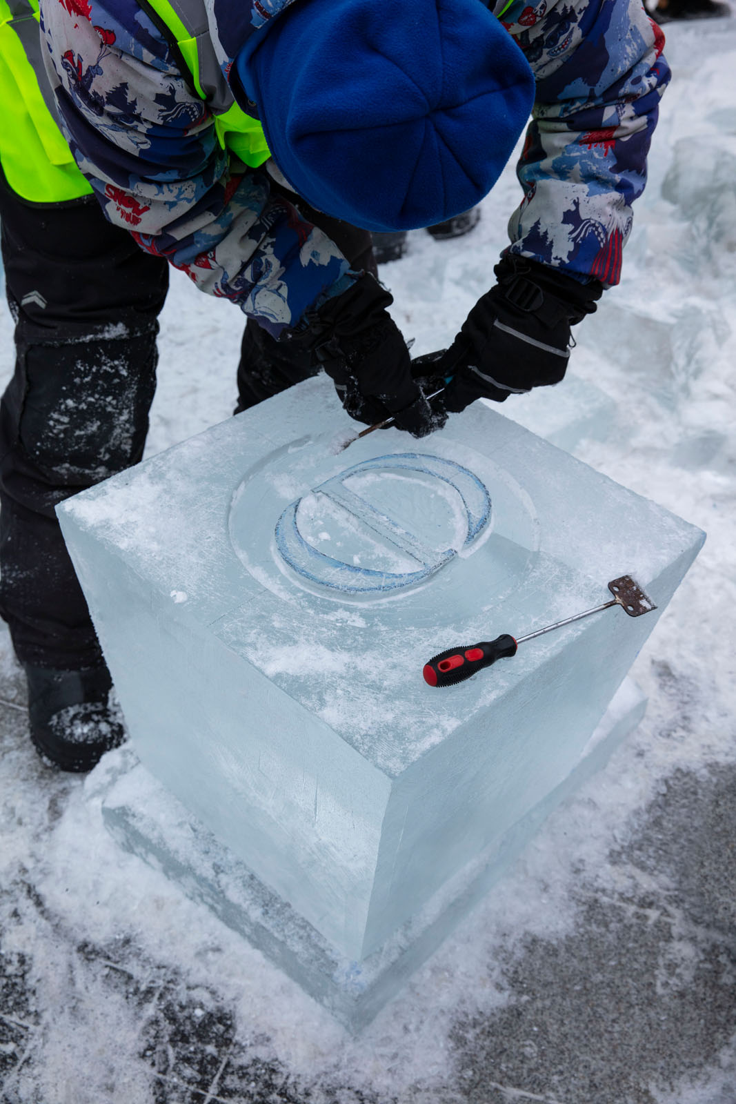 DIOR、スキーコレクションのポップアップを中国で開催 | HIGHSNOBIETY