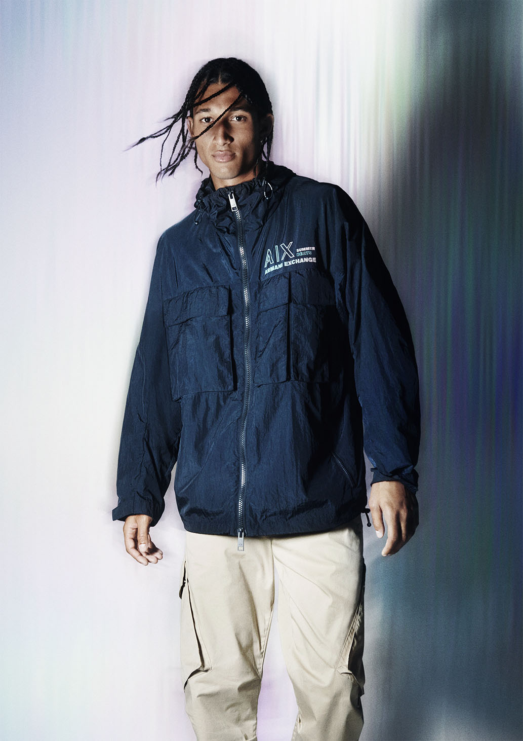 A|X ARMANI EXCHANGE、2023年春夏新作「Summer Beats」発売。野外