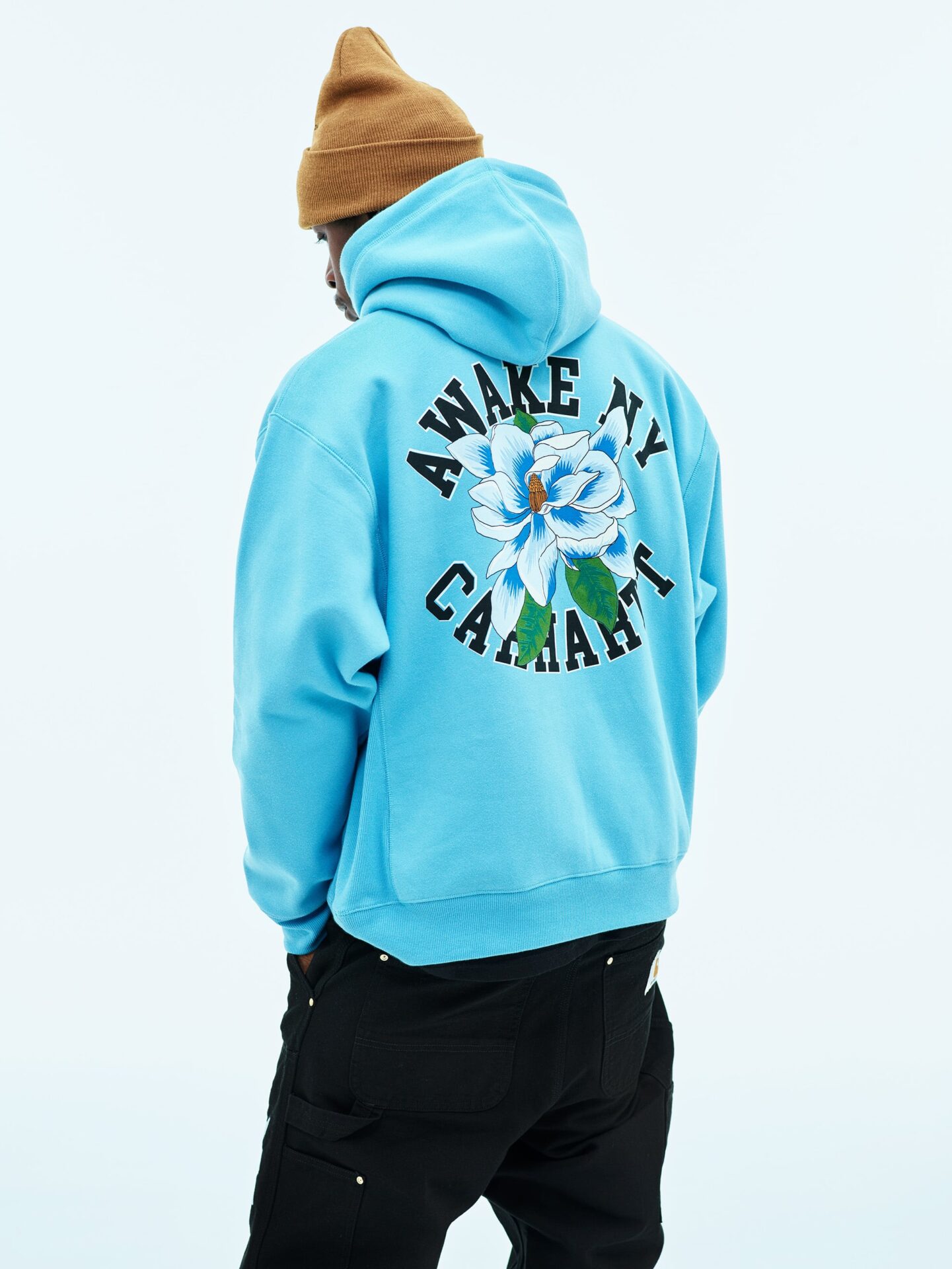 Carhartt WIP × Awake NY、フラワーモチーフの新作コラボアイテム発売