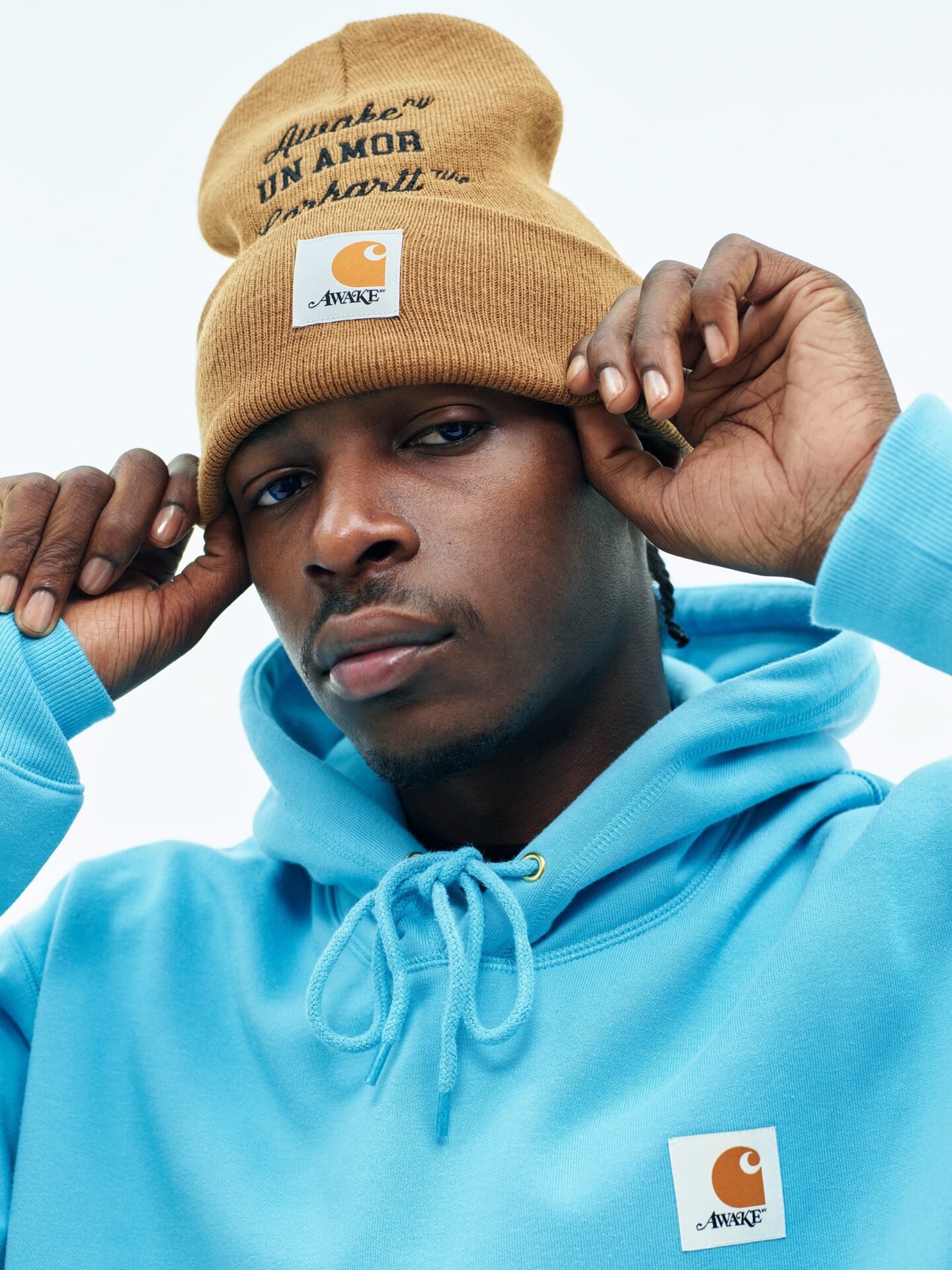 Carhartt WIP × Awake NY、フラワーモチーフの新作コラボアイテム発売