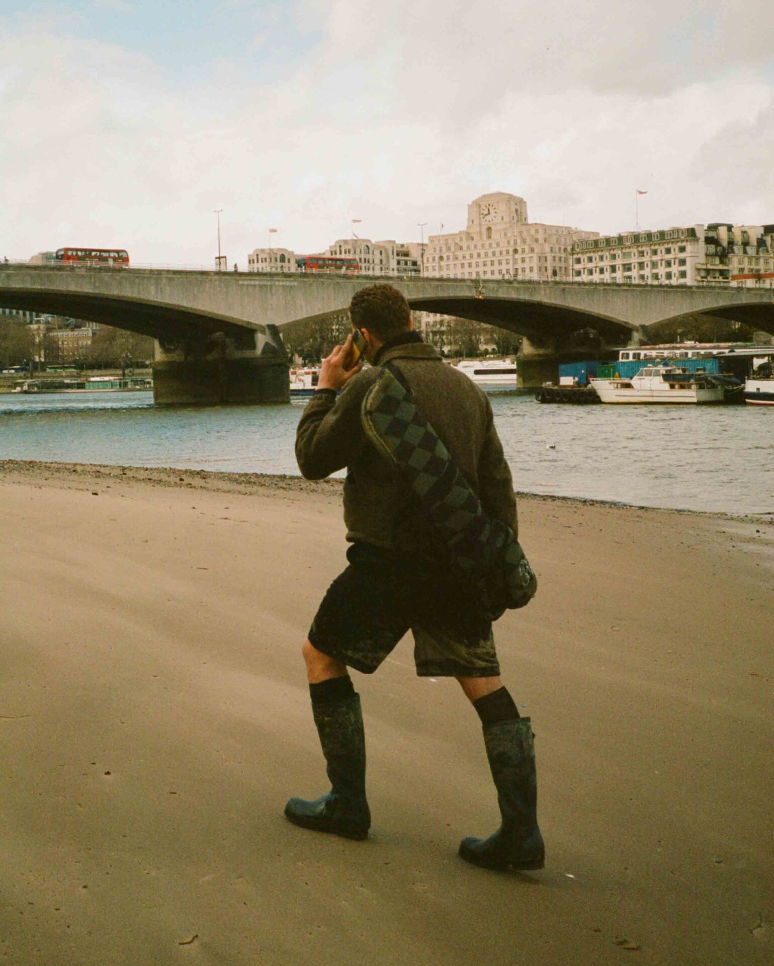 HUNTER、ブロンディ・マッコイのレーベル「THAMES MMXX.」とのコラボ