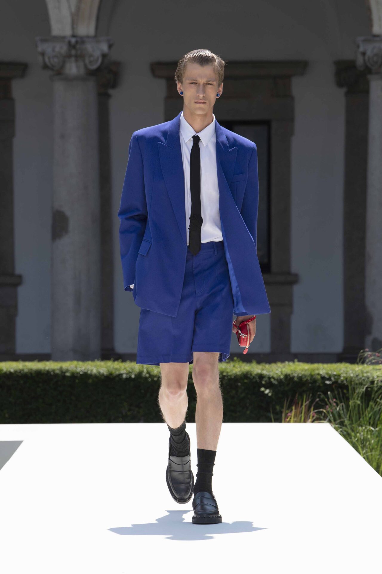 VALENTINO 2024年春夏メンズウェアコレクション | HIGHSNOBIETY.JP