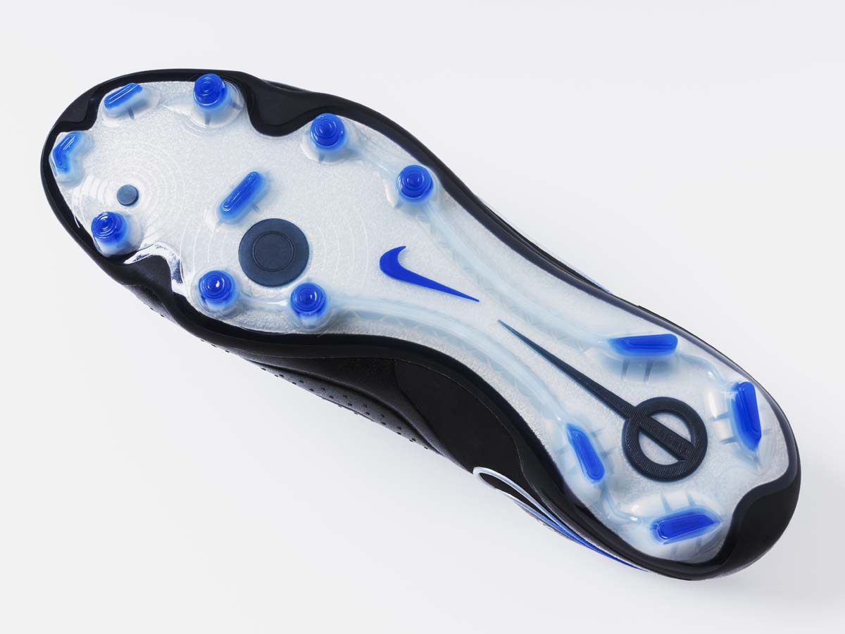 Nike ティエンポレジェンド10 ラグジュアリー NIKE公式】ナイキ ティエンポ レジェンド 10 プロ ハード